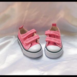 Baby walker shoes used once 6-12 months